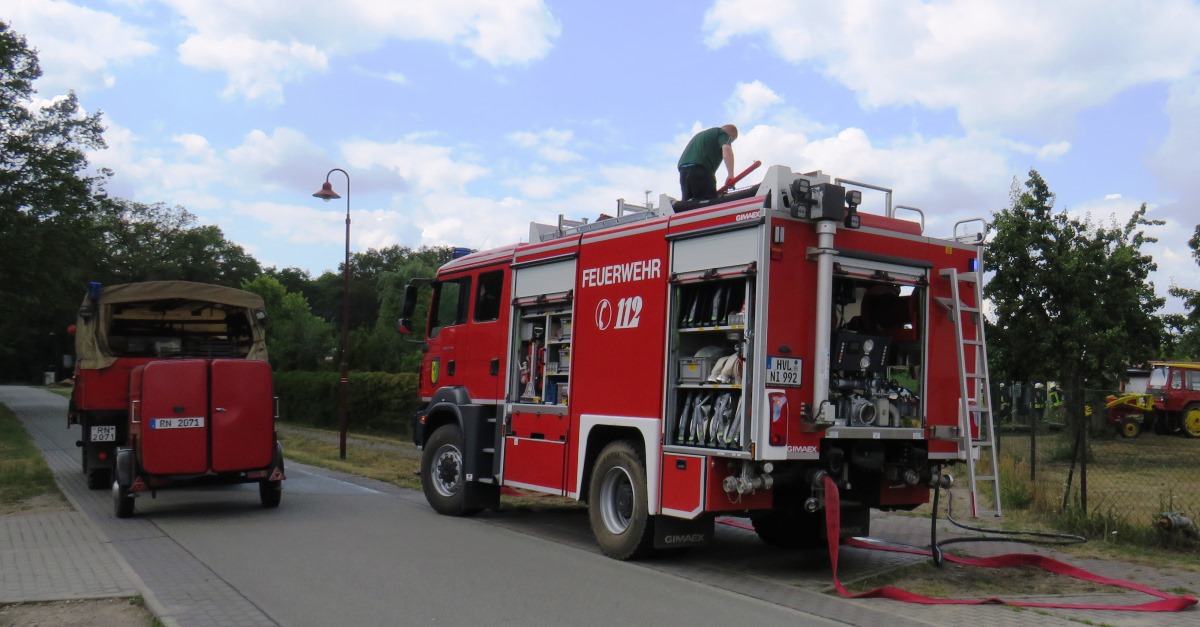 Milower Land; Jerchel: Heiße Grillasche setzte Mülltonne in Brand